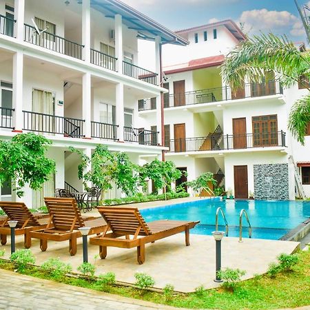Hotel Summer Haven Polonnaruwa Buitenkant foto