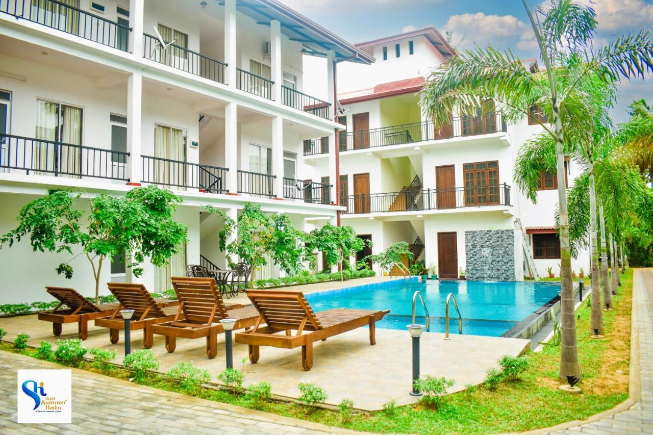 Hotel Summer Haven Polonnaruwa Buitenkant foto